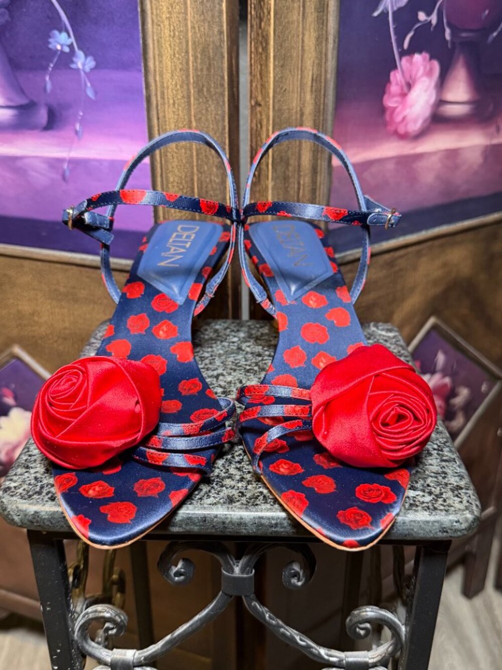 Deltan Navy Red Rose 3D Rosette Kitten Heels Size 9.5 Romantic Goth Floral